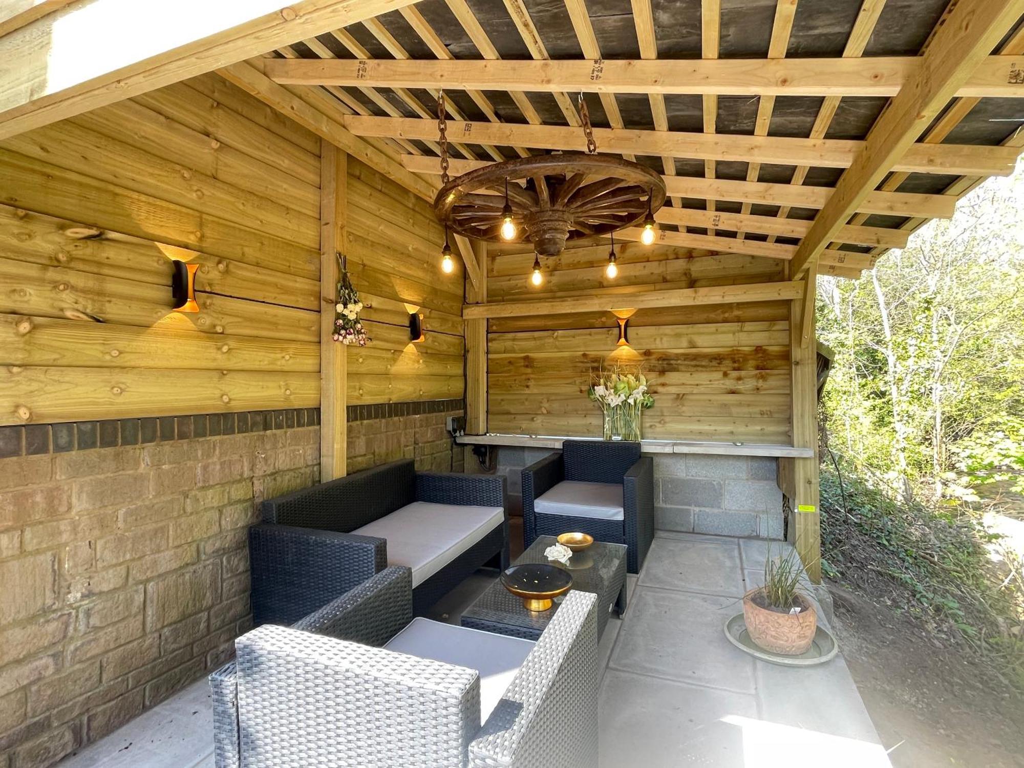 Riverside 2 Bedroom Townhouse With Car Charger Abergavenny Exterior foto